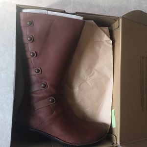 Lovely boots, new never worn!